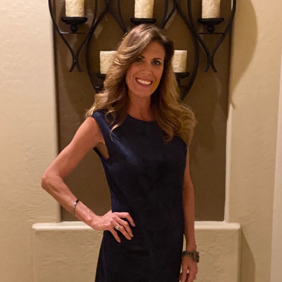 Meet your Posher, Jennifer - Picture 2 of 4